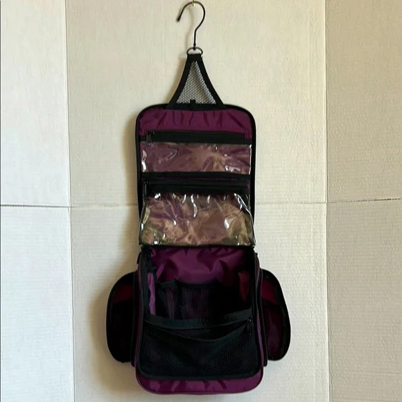 Venture 4th hanging travel toiletry bag, purple. - Picture 1 of 13
